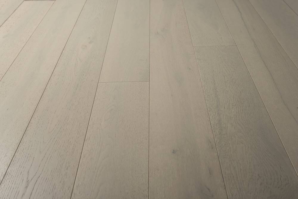 White Oak Barcelona Swatch