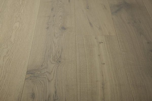 Wildwood Antique Istanbul Engineered Wood Swatch